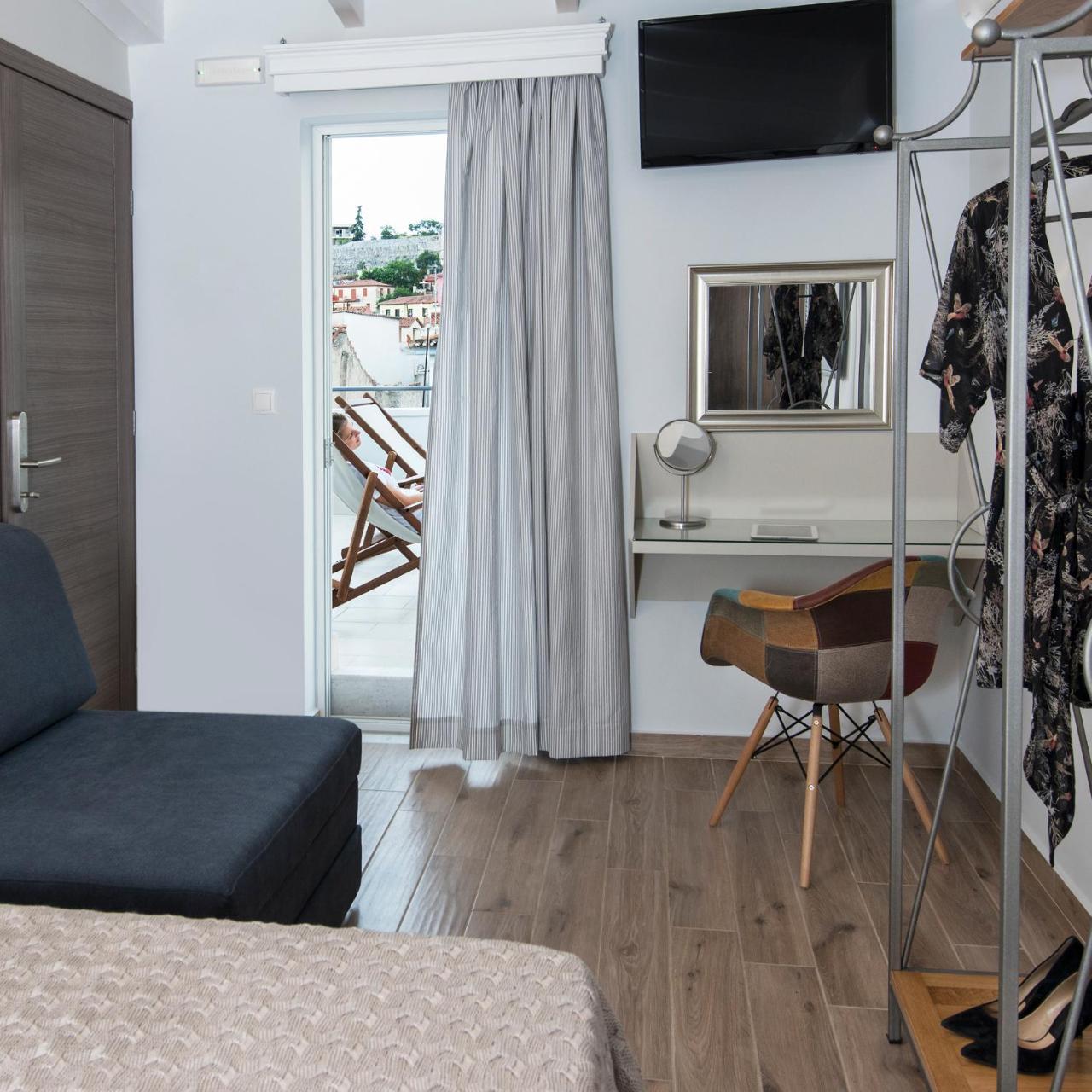 Downtown Hotel Нафплион Екстериор снимка